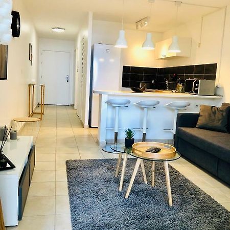 Appartement Au Bord De L'Eau Ле-Муль Экстерьер фото